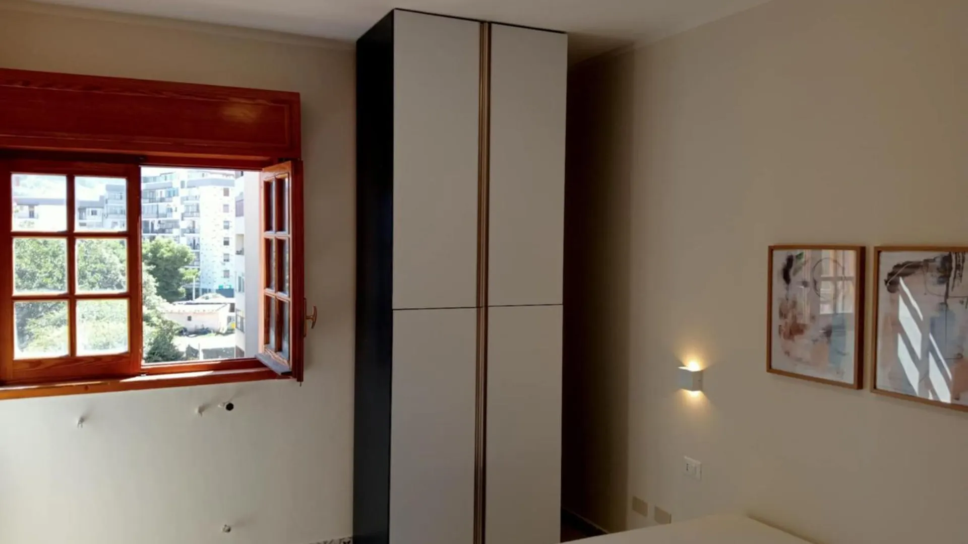 Butterfly University Rooms パレルモ